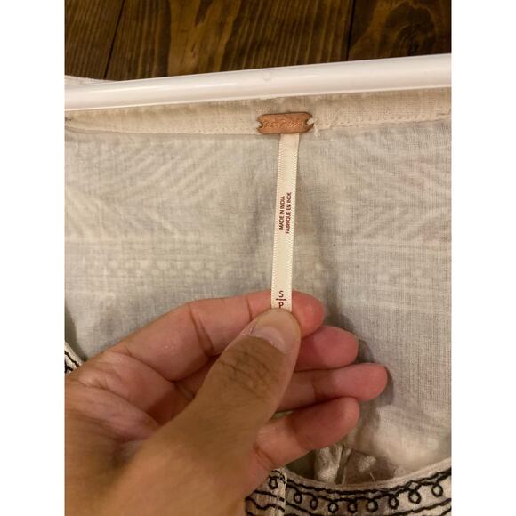 Free People Iggie Embroidered Crop Top - Picture 6 of 6